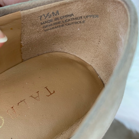 Talbots flats - Picture 8 of 8